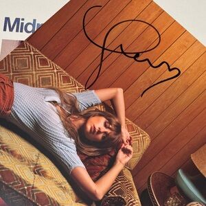 Taylor Swift: ***SIGNED*** Midnights: Moonstone edition VINYL- available BNWOT A